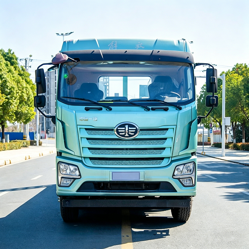 FAW 8x4 heavy-duty vehicle