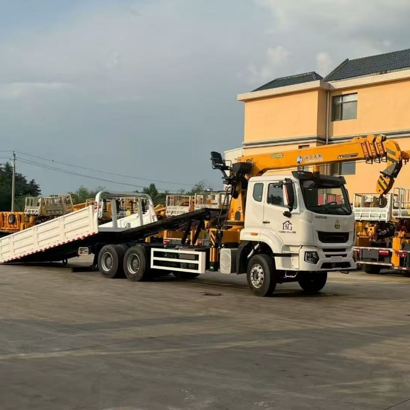 Truck-Mounted Lifting Crane