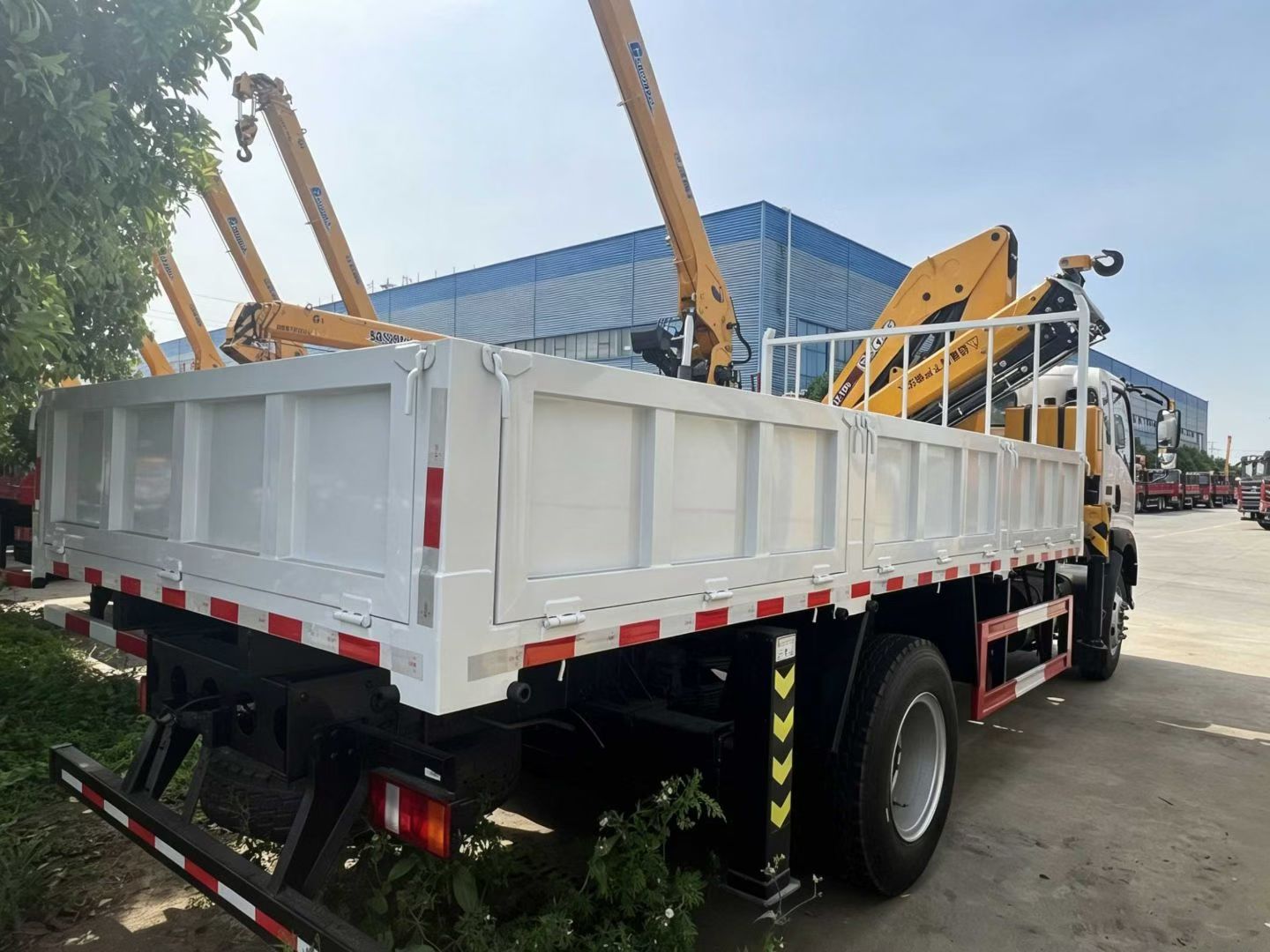Crane Truck Crane Truck