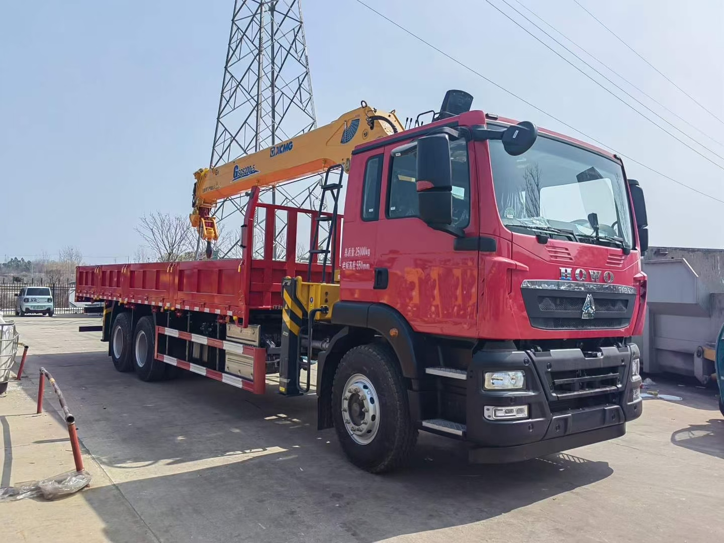 HOWO TX 6×4 XCMG Crane Truck