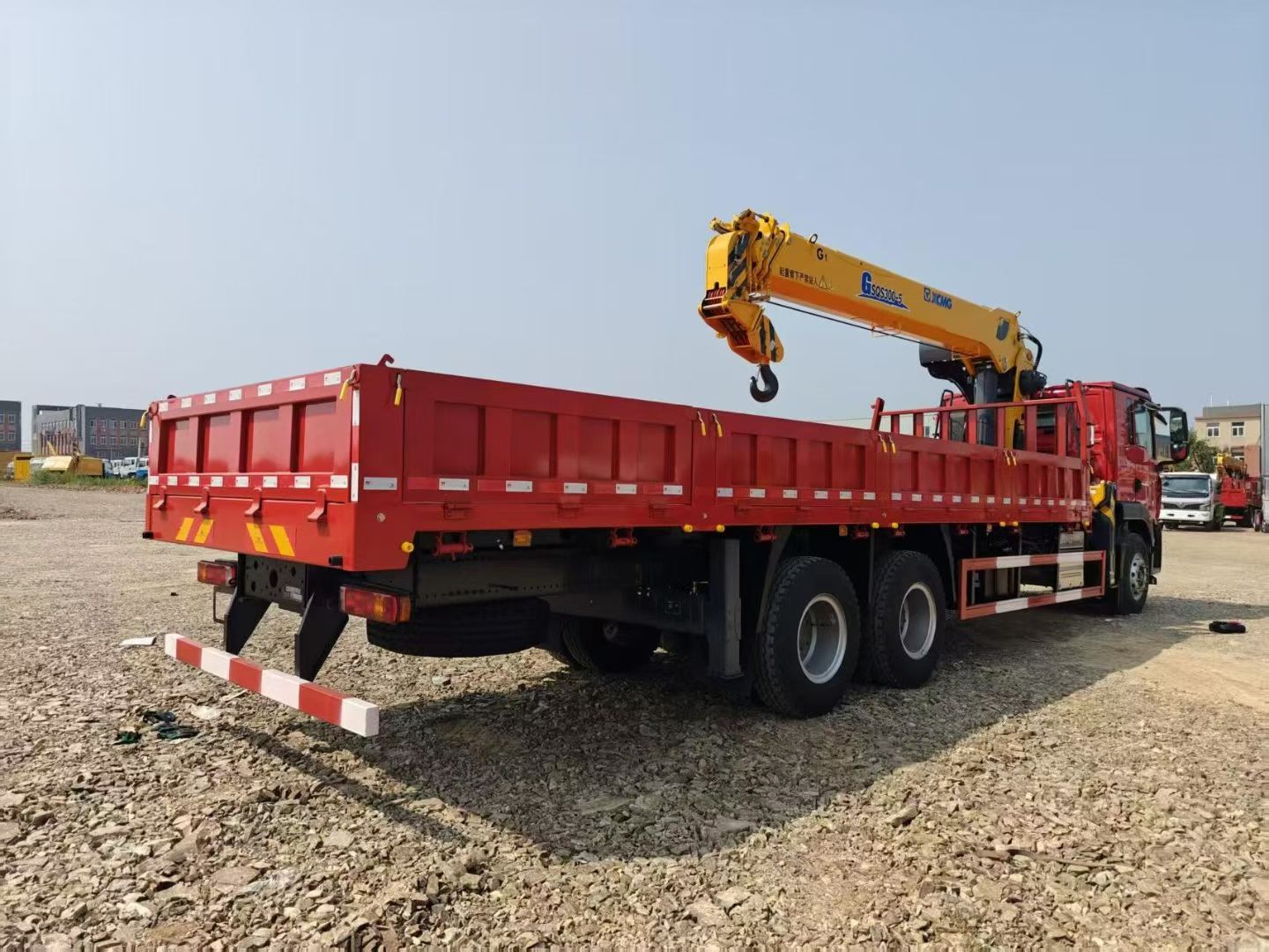 Crane Truck