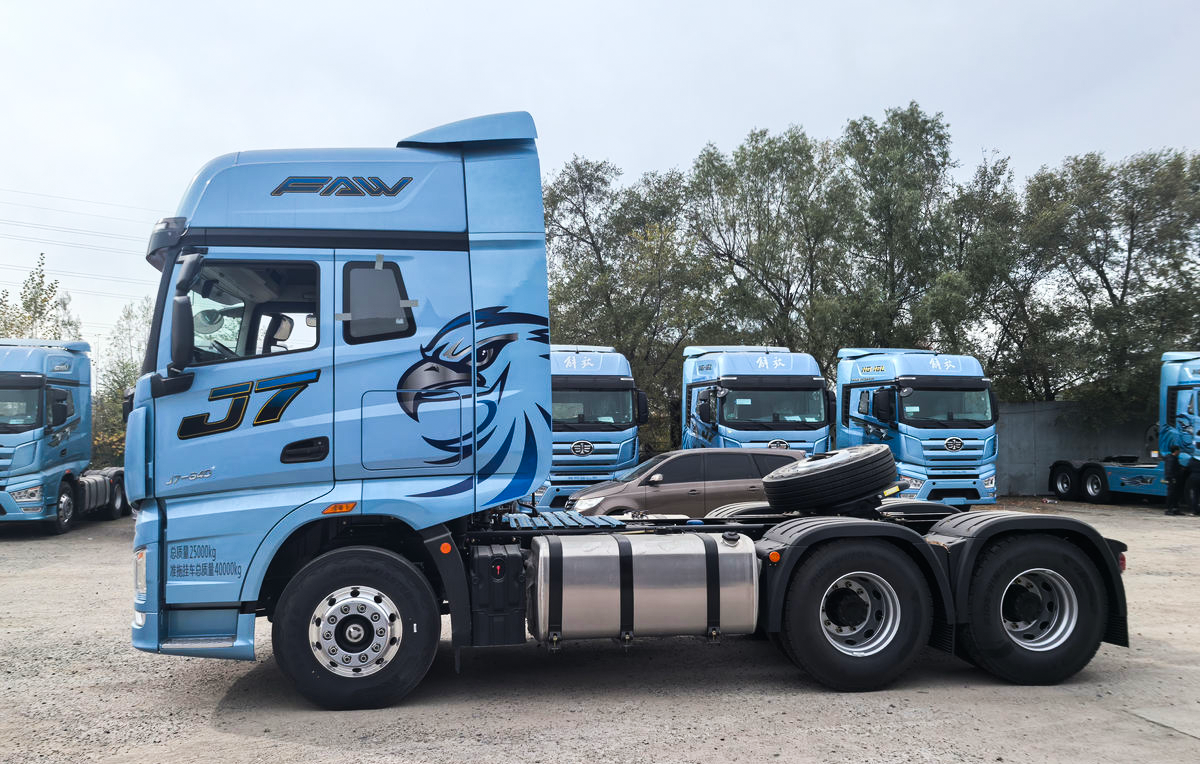 Tractor Truck