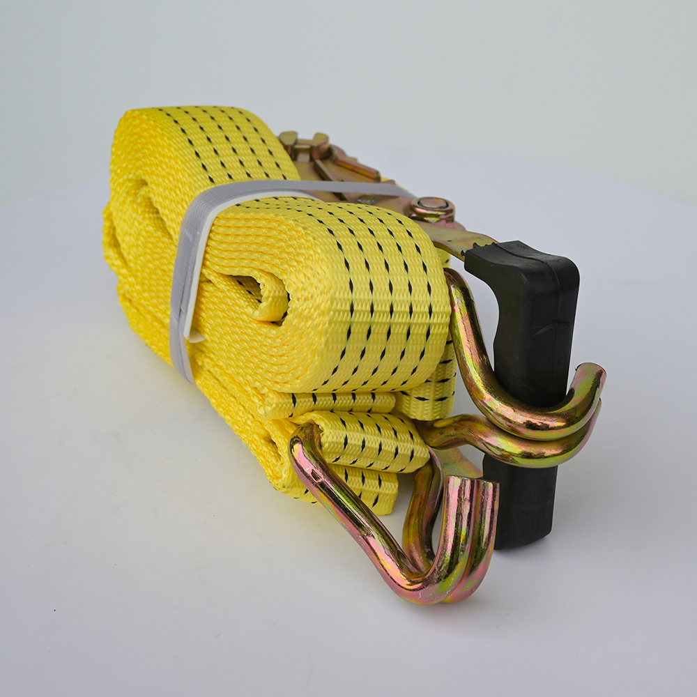 Tow truck lashing strap