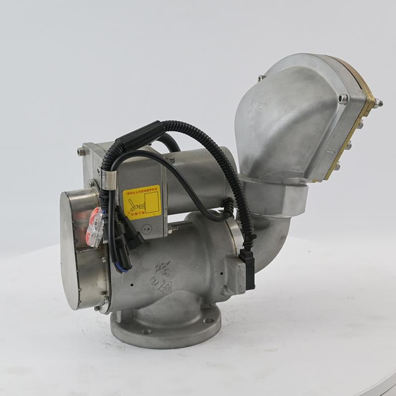 Front mounted spray nozzle