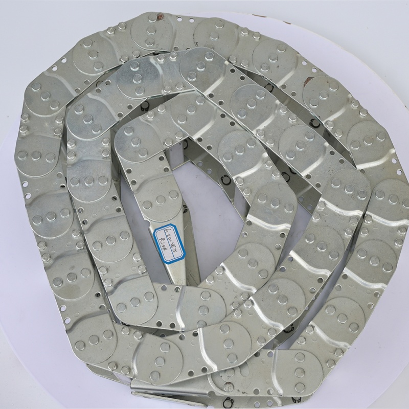 Chaîne porte-tuyaux hydrauliques : chaîne porte-tuyaux en câble d'aluminium de type pont, chaîne porte-tuyaux hydrauliques pour remorques