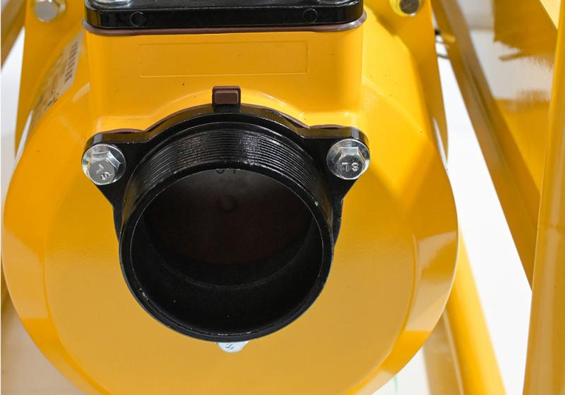 Electric self-priming fuel pump