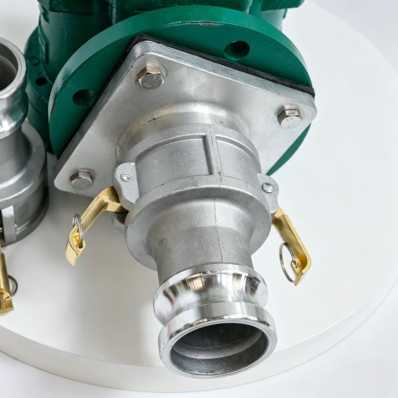 Oil pipe conversion joint