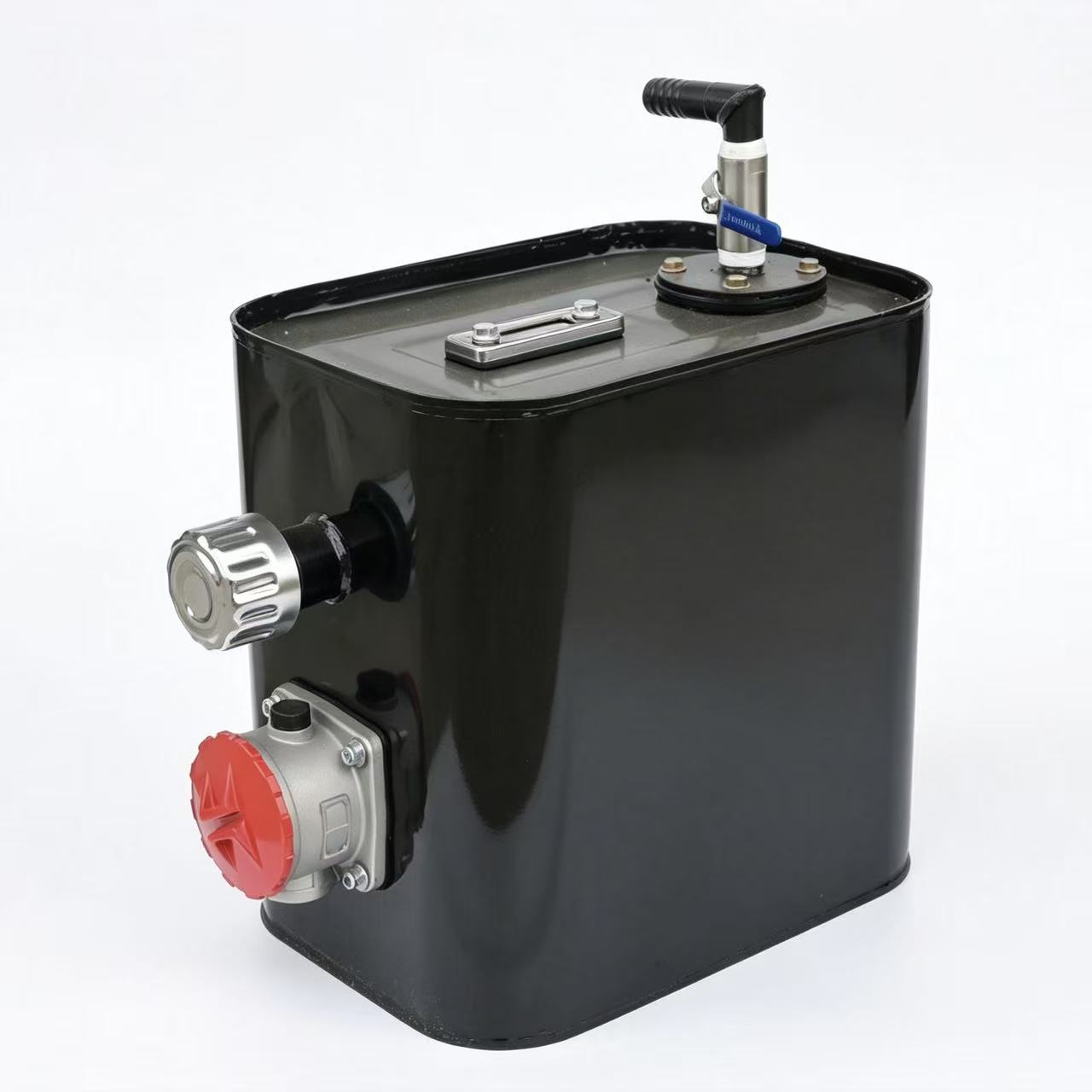 Rescue tow truck hydraulic tank with filter