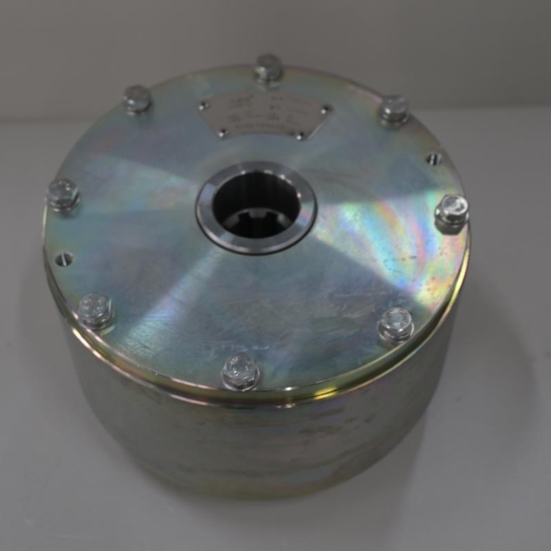 Road Washing Vehicle Clutch Assembly