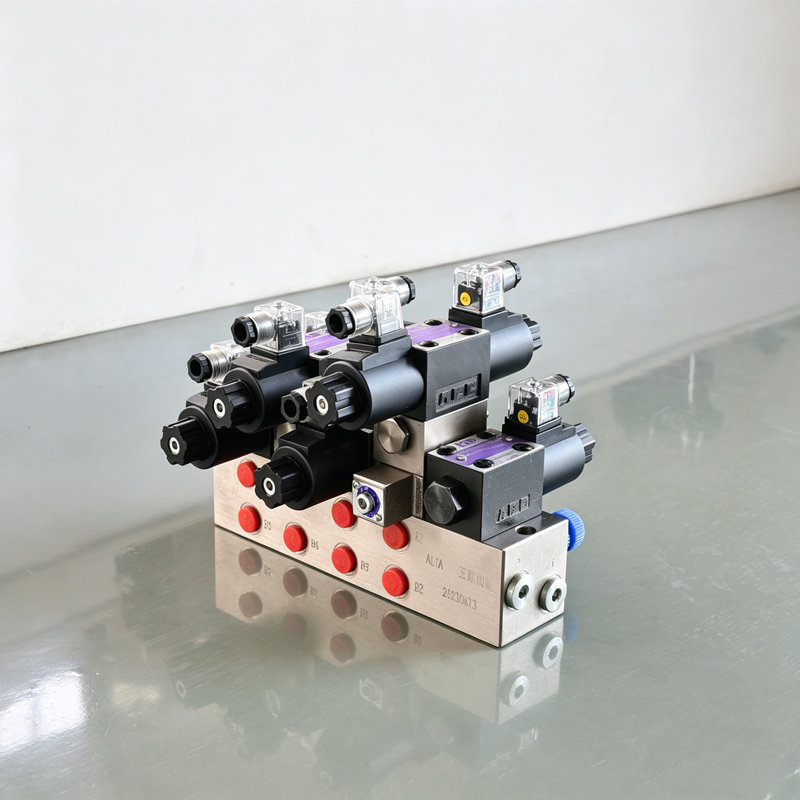 Bloc collecteur intégré de 5/6/7/9 électrovannes hydrauliques avec soupape de décharge pour camion de collecte des ordures ménagères