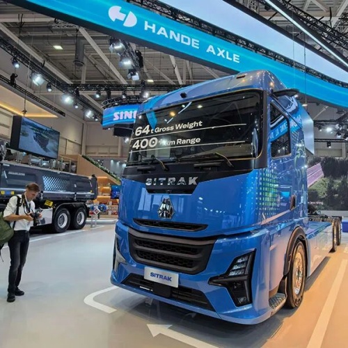 MULING NAKIPAGLABAN ANG SINOTRUK SA HANNOWER, HINDI LAMANG NAGPAPAKITA NG MGA KOTSE, KUNDI NAGHATID DIN NG BUONG SET NG MGA PLANO SA TRANSPORTASYON. MULING NAKIPAGLABAN ANG SINOTRUK SA HANNOWER, HINDI LAMANG NAGPAPAKITA NG MGA KOTSE, KUNDI NAGHATID DIN NG BUONG SET NG MGA PLANO SA TRANSPORTASYON.