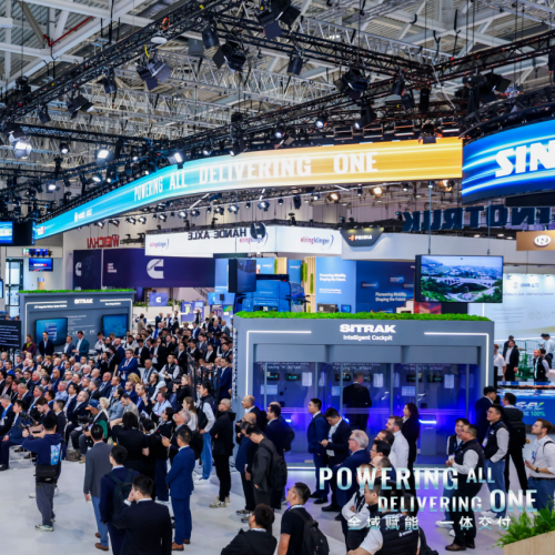 Nag-debut ang SINOTRUK sa 2026 Hanover Commercial Vehicle Show, na nagpapakita ng mga bagong sasakyang pangkomersyo ng enerhiya at mga pinagsamang solusyon sa enerhiya Nag-debut ang SINOTRUK sa 2026 Hanover Commercial Vehicle Show, na nagpapakita ng mga bagong sasakyang pangkomersyo ng enerhiya at mga pinagsamang solusyon sa enerhiya
