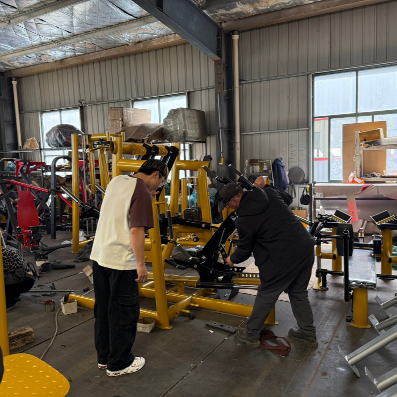 Leg Press com carga de placa