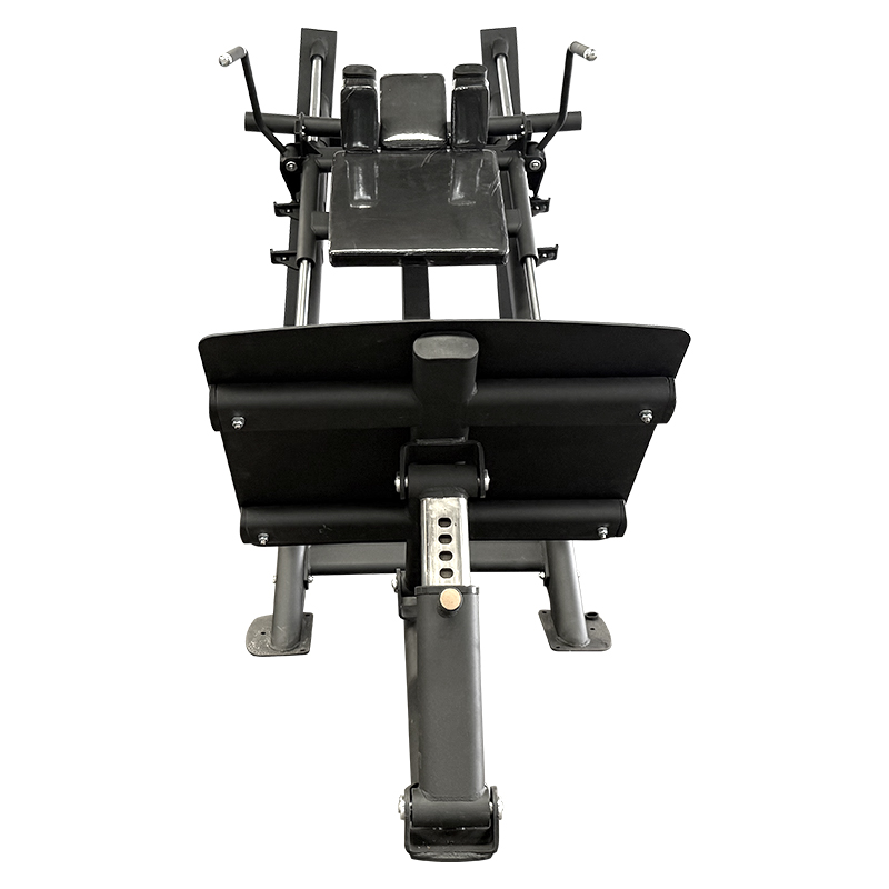 Plate loaded hack squat