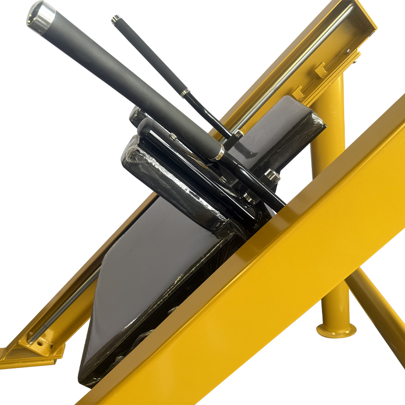 KRAFT HACK SQUAT COM PLACA PARA VENDA