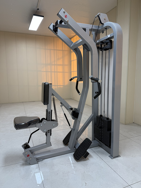SELECT SEATED ROW machine