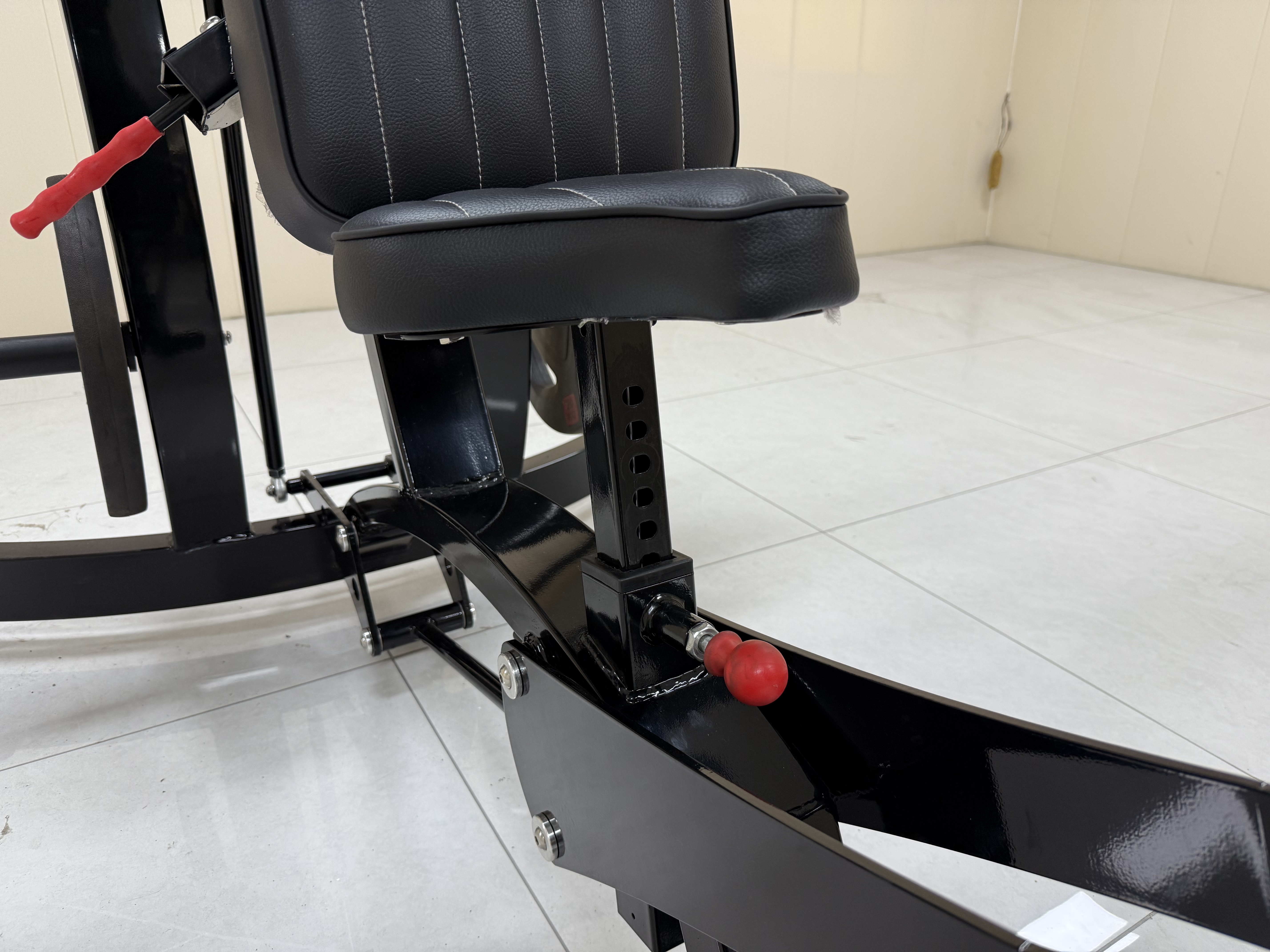 super deltoid press machine