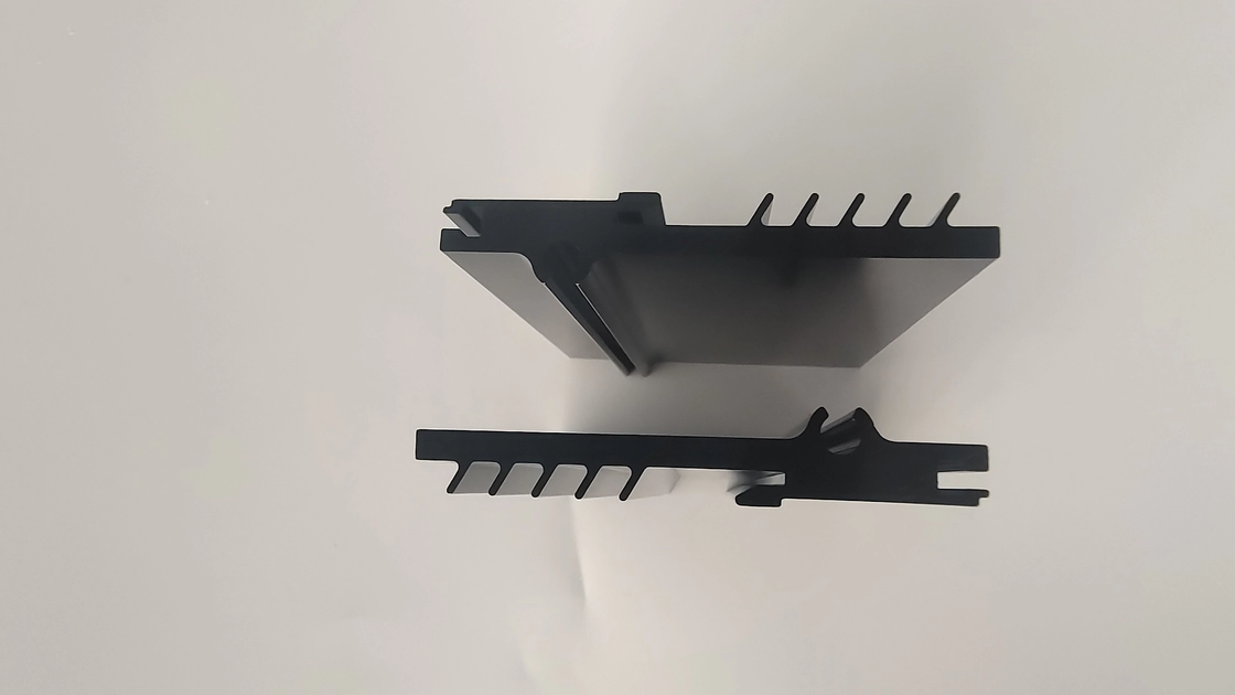 Vertical Mounting Al Heat Sink Black Anodized Precision CNC Machining