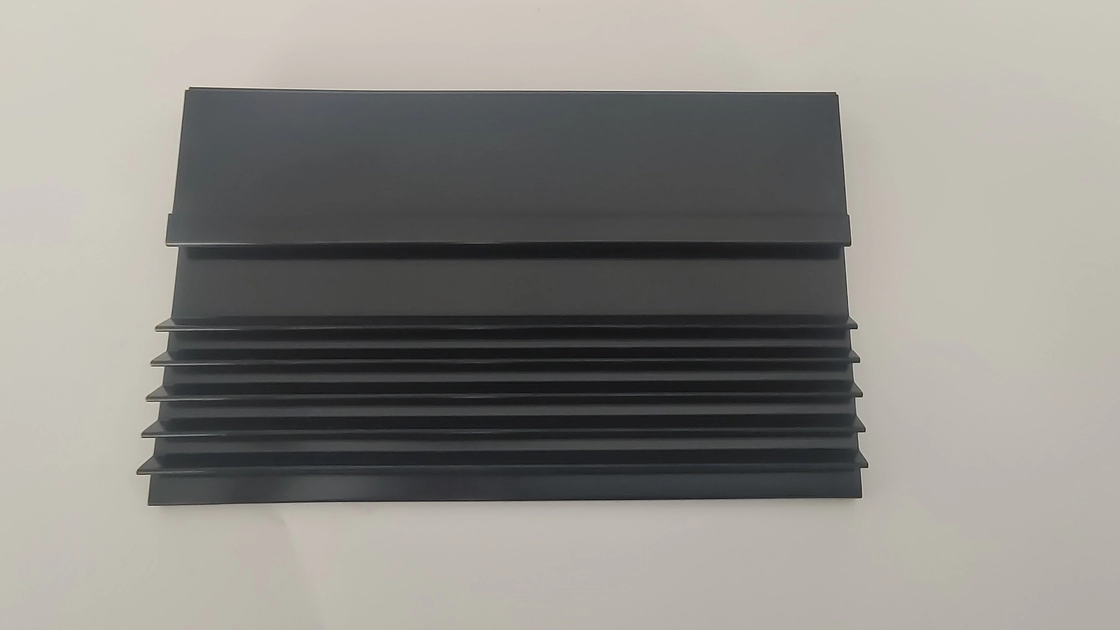 Vertical Mounting Al Heat Sink Black Anodized Precision CNC Machining