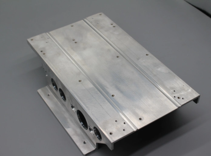 Water Cooled 6063 Stamping Extruded Aluminum Heatsink CNC Machined