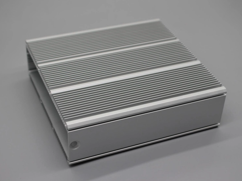 Vertical Stamped Aluminum Heatsink Extruded For Electrochemical