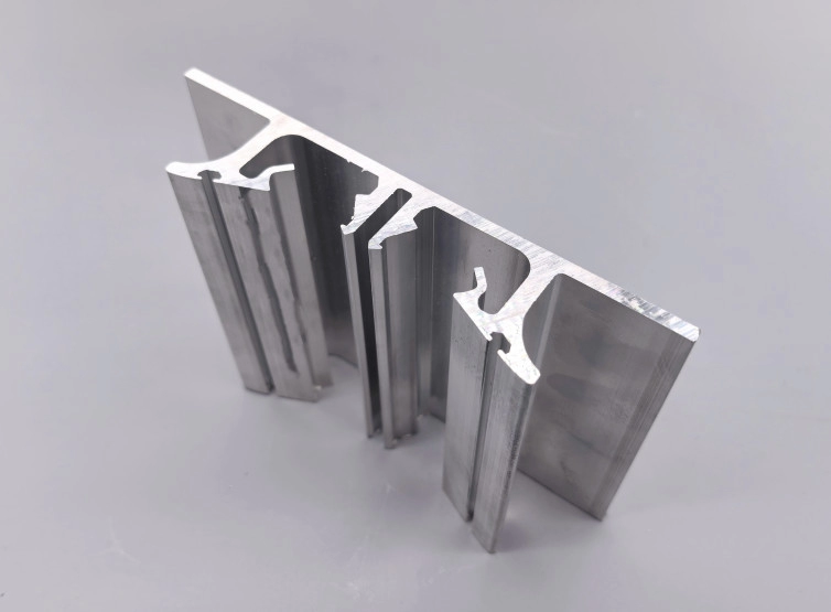 CNC Anodized Aluminum Extrusion Profile For Medical Equipment