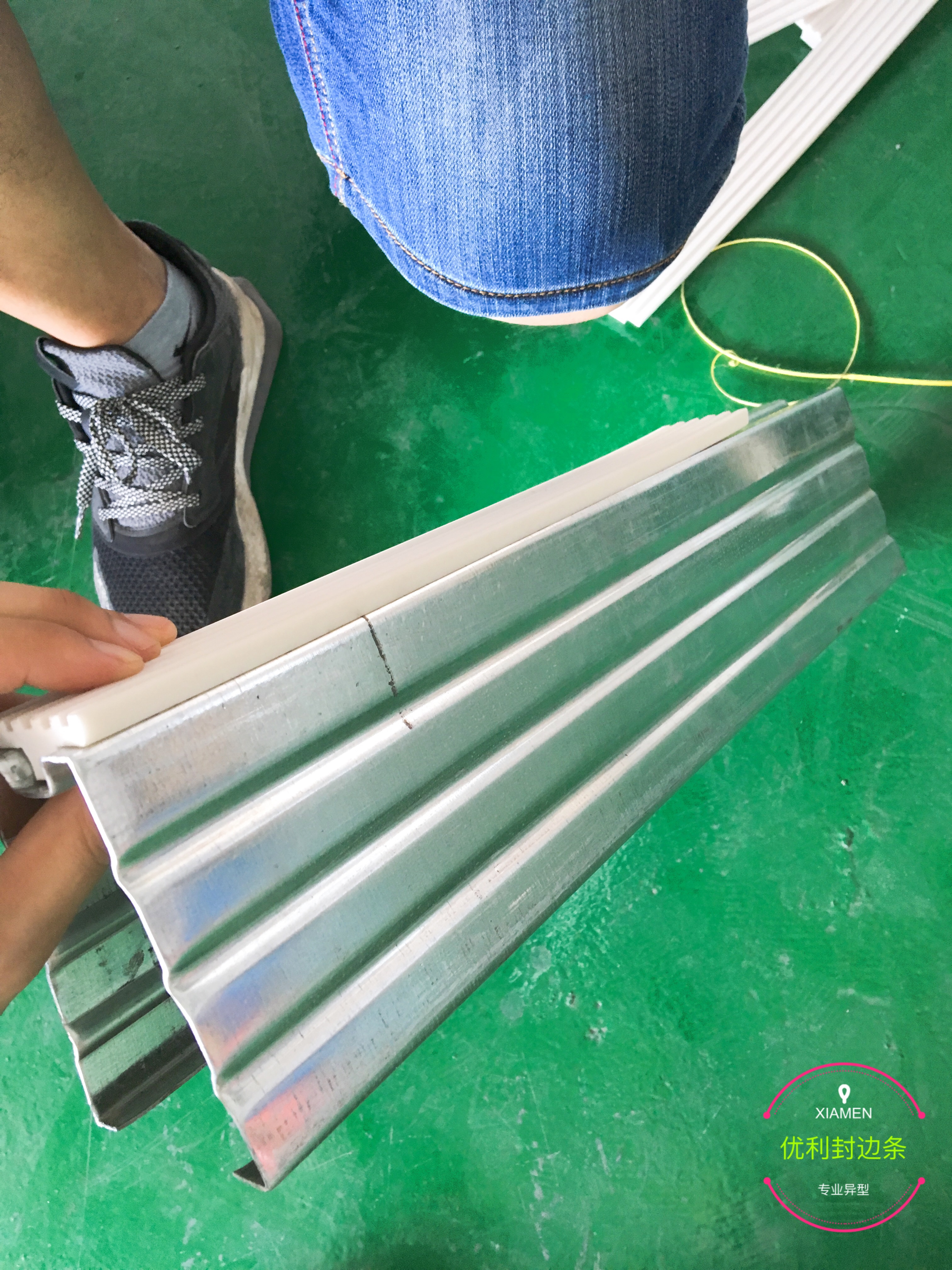 PVC Anti Slip Mats Iron Pallet Foot Pads