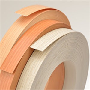 Bandă de margine din PVC cu aspect de lemn