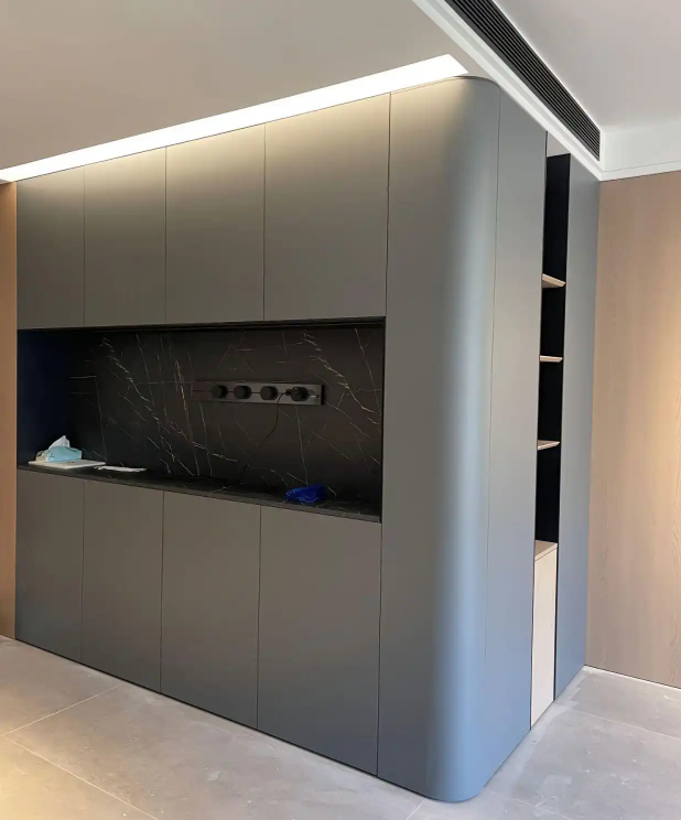 Customized arcs throughout the house to avoid pitfalls
