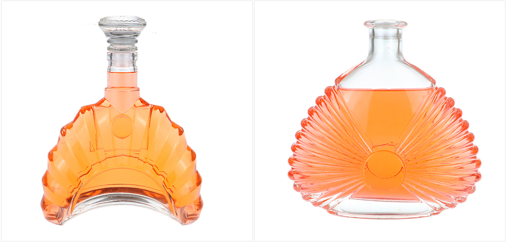 XO Bottle Decanters Gift Set