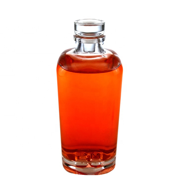 Luxury 250ml 300ml Flat Glass Bottle With Black Cork For Whiskey Vodka Rum Cooking Oil And Perfume Empty Glass Bottle