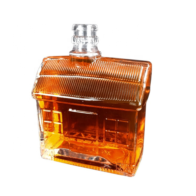 Wholesale 500ml Clear Complicated-shape Bottle Liquor Whisky Spirits Vodka Gin Rum Brandy Glass Bottle