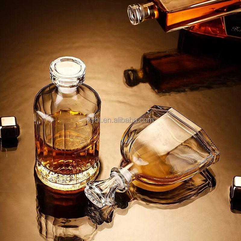 Gin Clear Flint Empty Cork Stopper Bottle 750ml Liquor Bottles Custom Super Flint Glass Bottle
