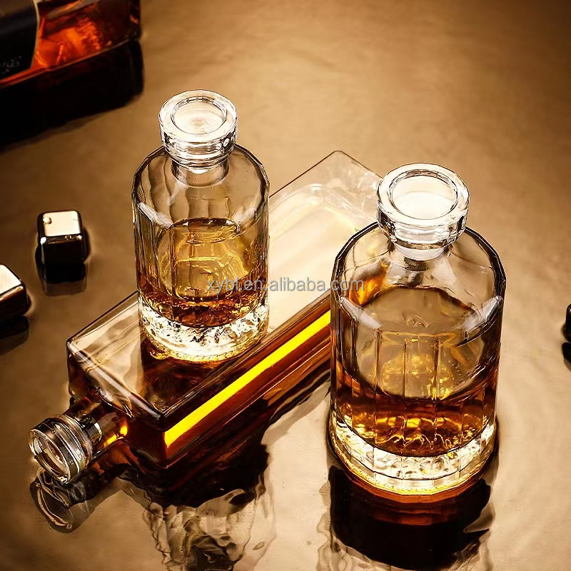 Gin Clear Flint Empty Cork Stopper Bottle 750ml Liquor Bottles Custom Super Flint Glass Bottle