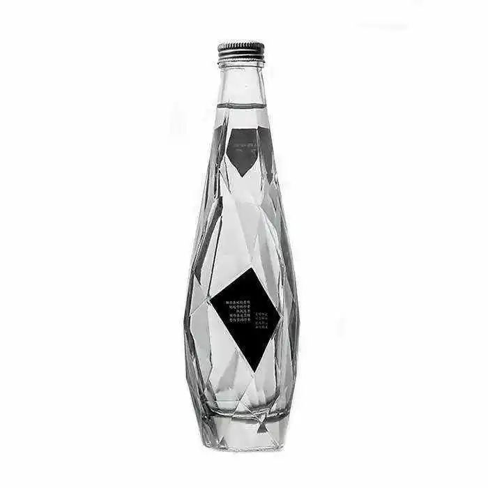 Design Wholesale 350ml 500ml 750ml Glass Brandy Gin Rum Tequila Vodka Spirits Bottle With Lid