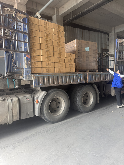 Shandong Xinyuan Glass Co., Ltd. Exports Full Container Loads of Custom Spirits Packaging to Spain