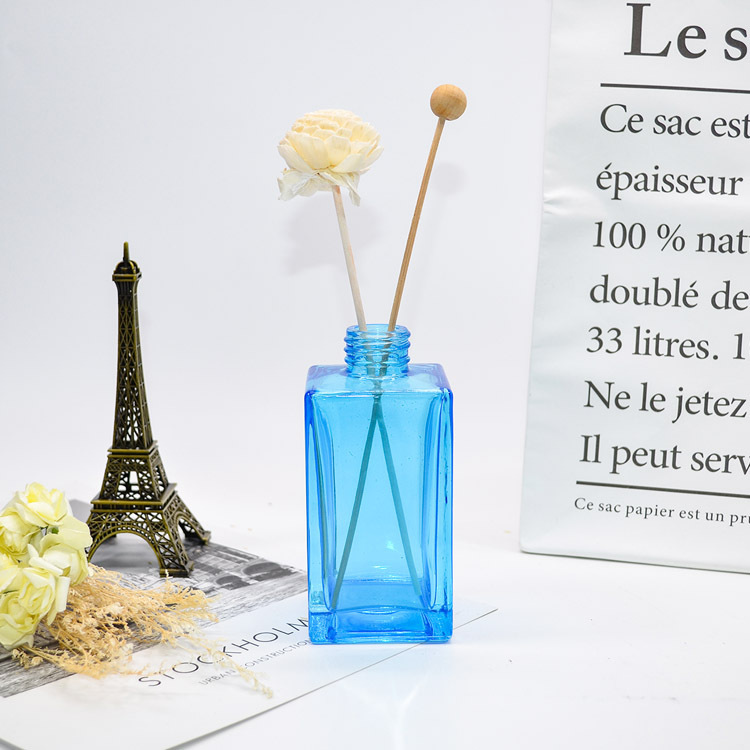 Original Design Packaging Custom Perfume Bottle Luxury Parfum Glass Bottle OEM& ODM 100ml 50ml