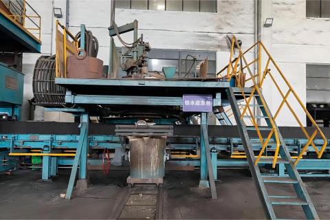 Automatische Gießmaschine