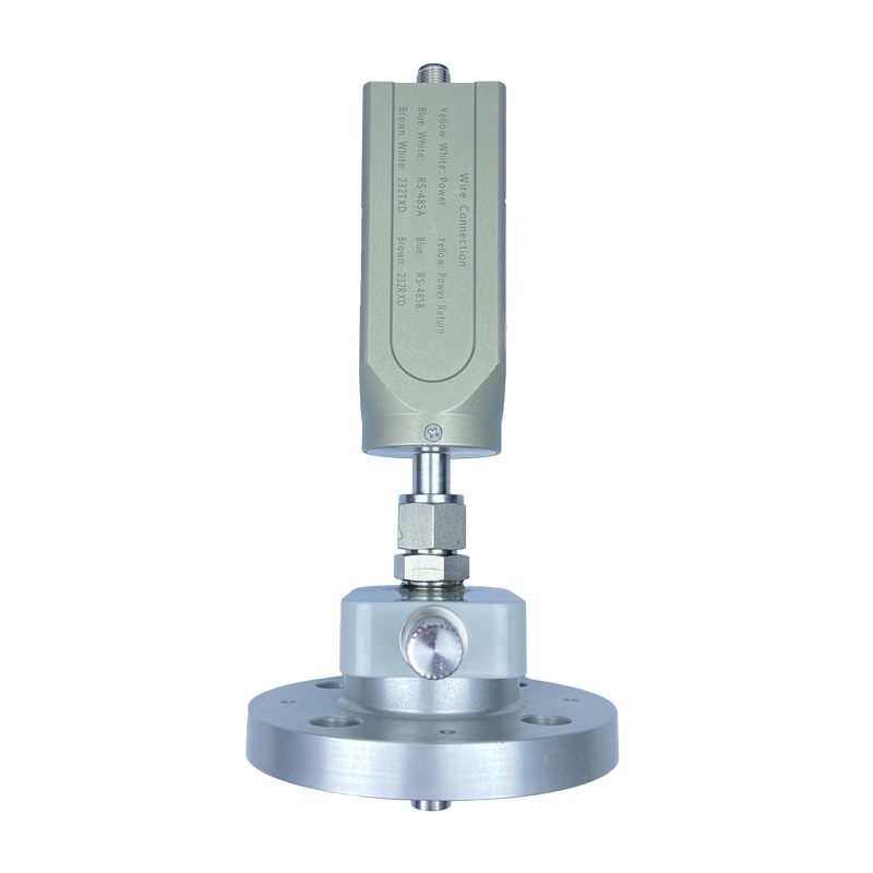 Model 3500 Series Hydrogen and Moisture Sensor in Transformer Oil