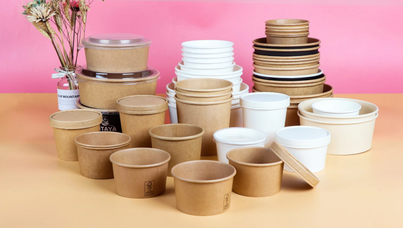 Одноразовый стаканчик для кофе из крафт-бумаги PLA на водной основе с одинарными стенками и крышкой для горячих напитков с индивидуальным логотипом