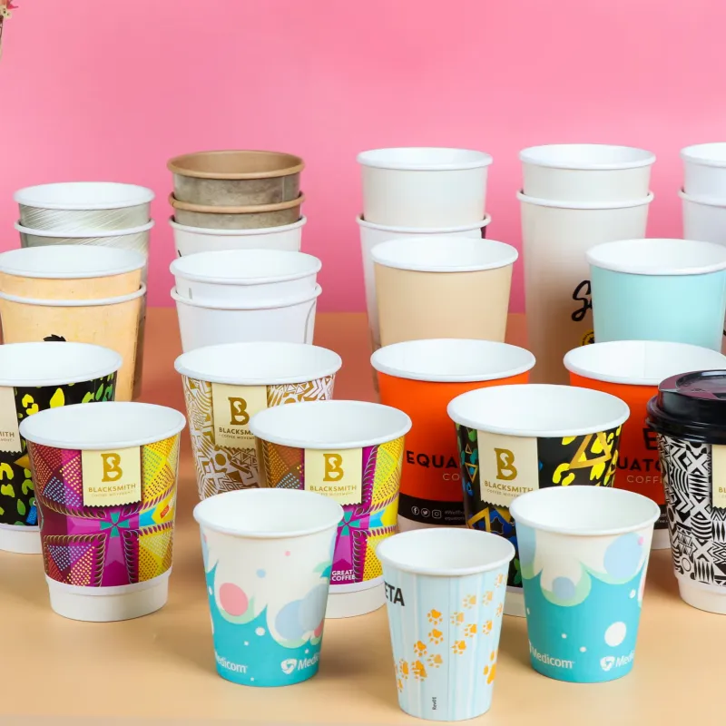 Tazza da caffè in carta kraft a base d'acqua PLA con coperchio, monouso, a parete singola, con logo personalizzato, di varie dimensioni