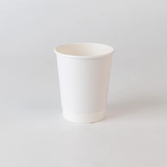 Disposable paper cup‌