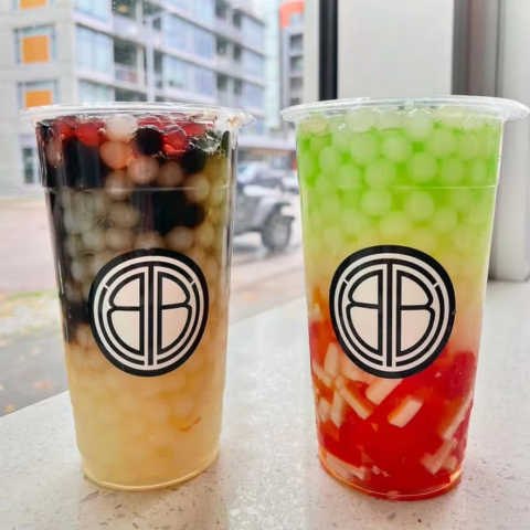 Custom Printed Logo Clear Hot Sale 16oz 20oz, 24oz PET Transparent Disposable Cold Drink to Go Plastic Cups With Flat Lids