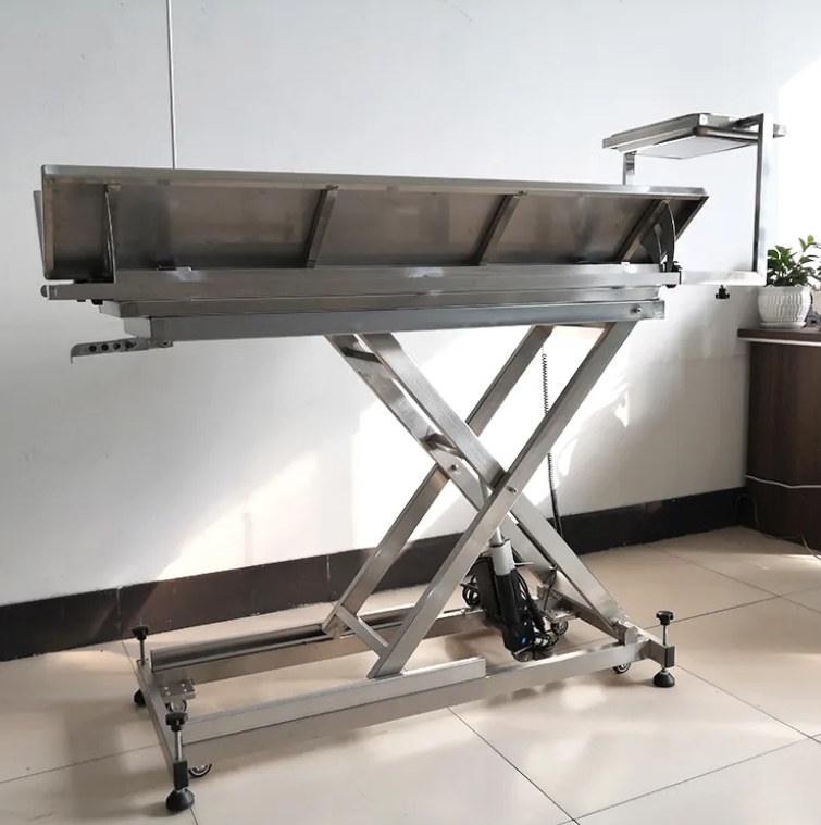 Veterinary Surgical Table