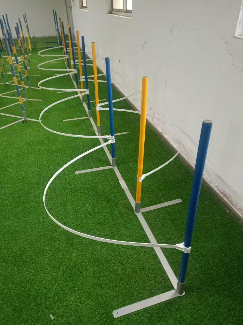 6-pole S weave poles