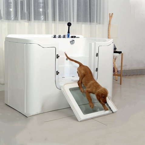 Baignoire spa pour animaux de compagnie accessible à pied