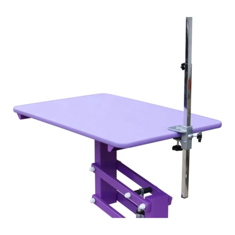 Table de toilettage électrique pour animaux avec commande au pied et plateau coulissant