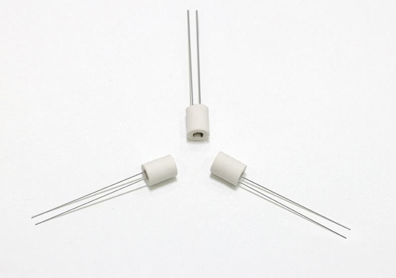 Cylindrical Ceramic Atomizing Core with Embedded Mesh