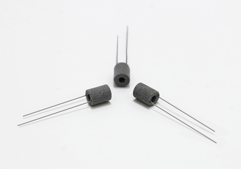 Vertical Cylindrical Ceramic Core