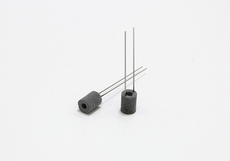 Vertical Cylindrical Ceramic Core